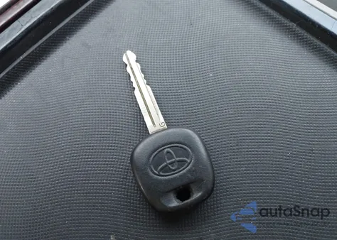 2012 Toyota Sienna Xle V6 8 Passenger from USA, damaged, VIN 5TDYK3DC5CS224787